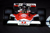 MCLAREN M23 - JAMES HUNT - 1976 F1 SEASON - Unisex t-shirt